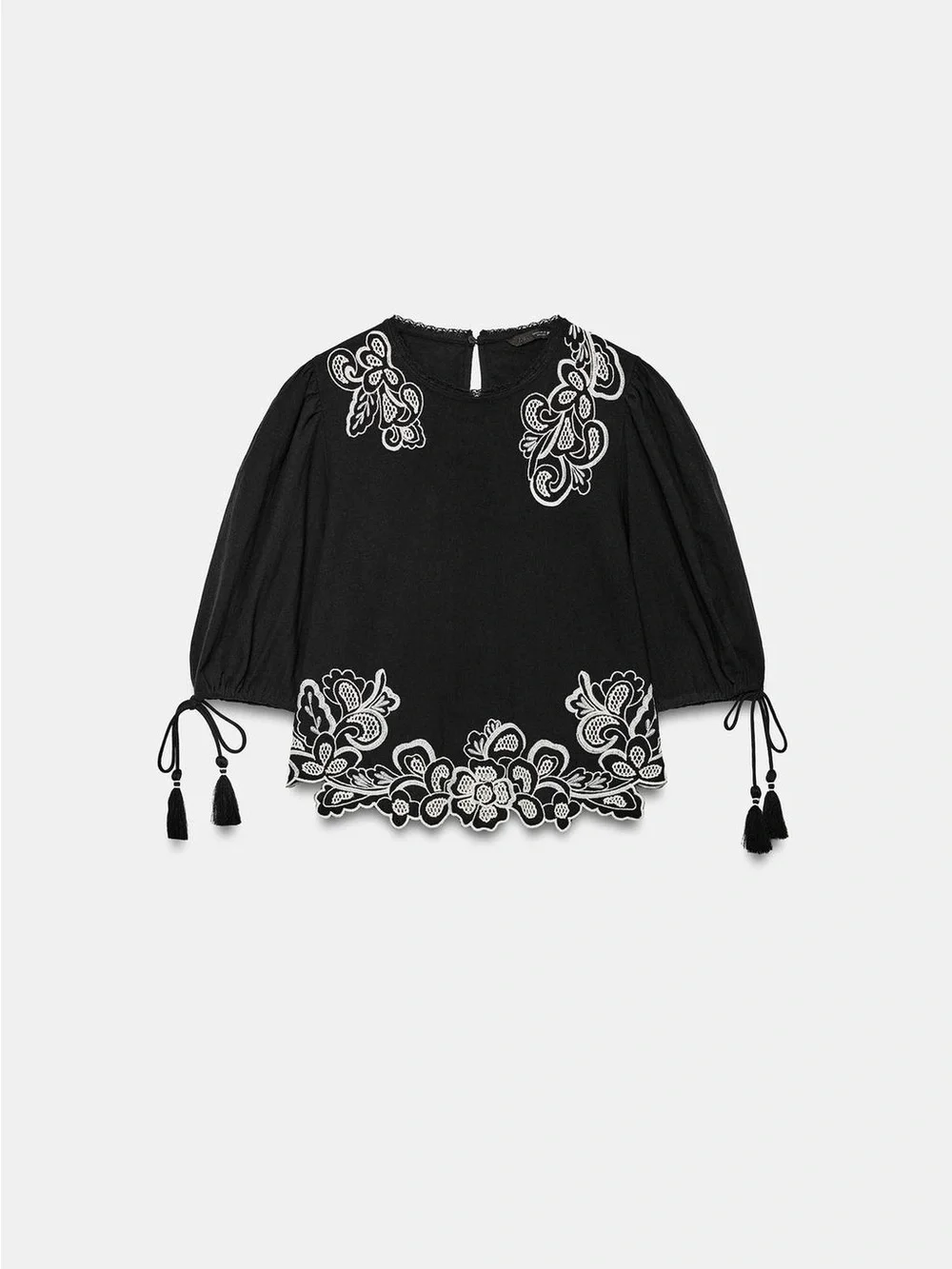ZARA BNWT PUFF SLEEVE EMBROIDERED BLOUSE. BLACK 7200/021/800